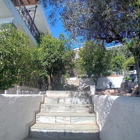 Αίγινα Εξοχική Κατοικία Eginitissa Exteriör bild